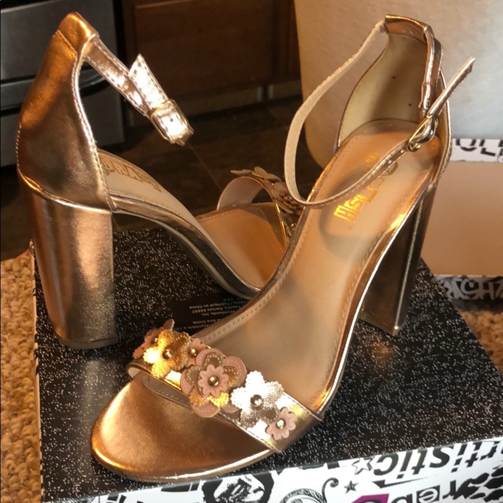 Brash Sandals